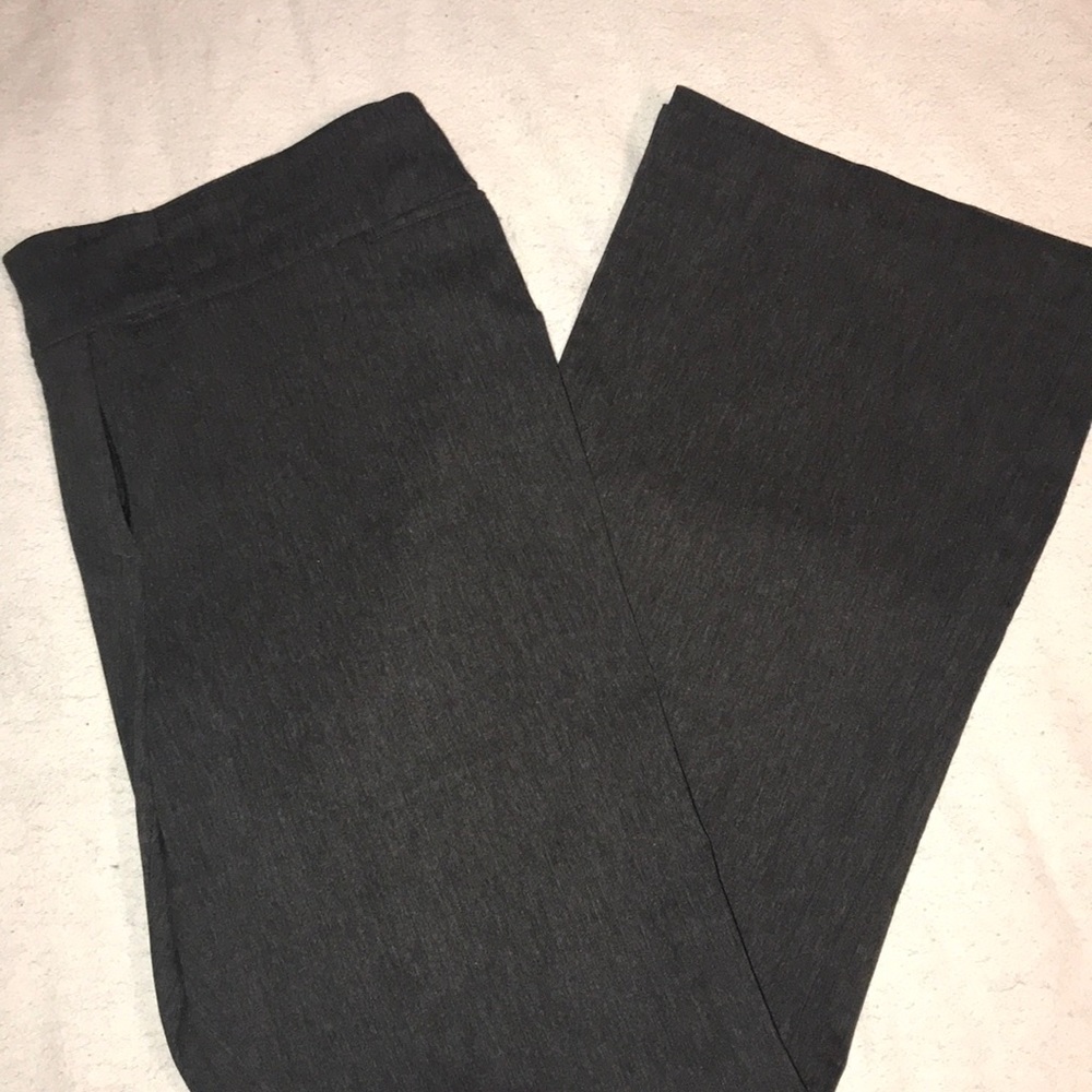 Women’s trousers